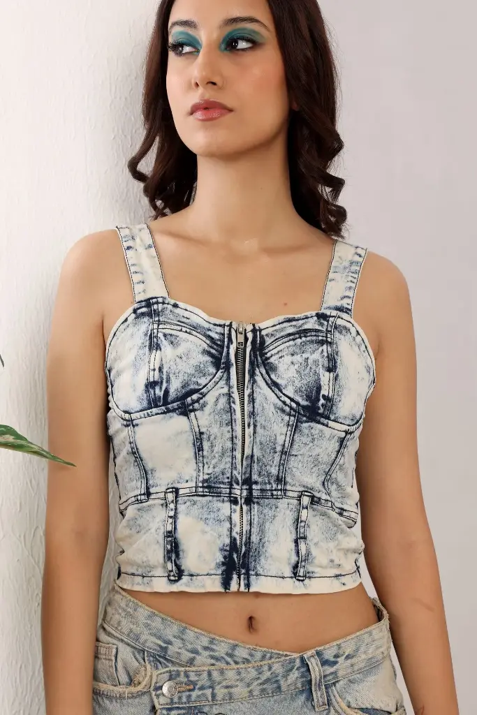 Julie Bustier