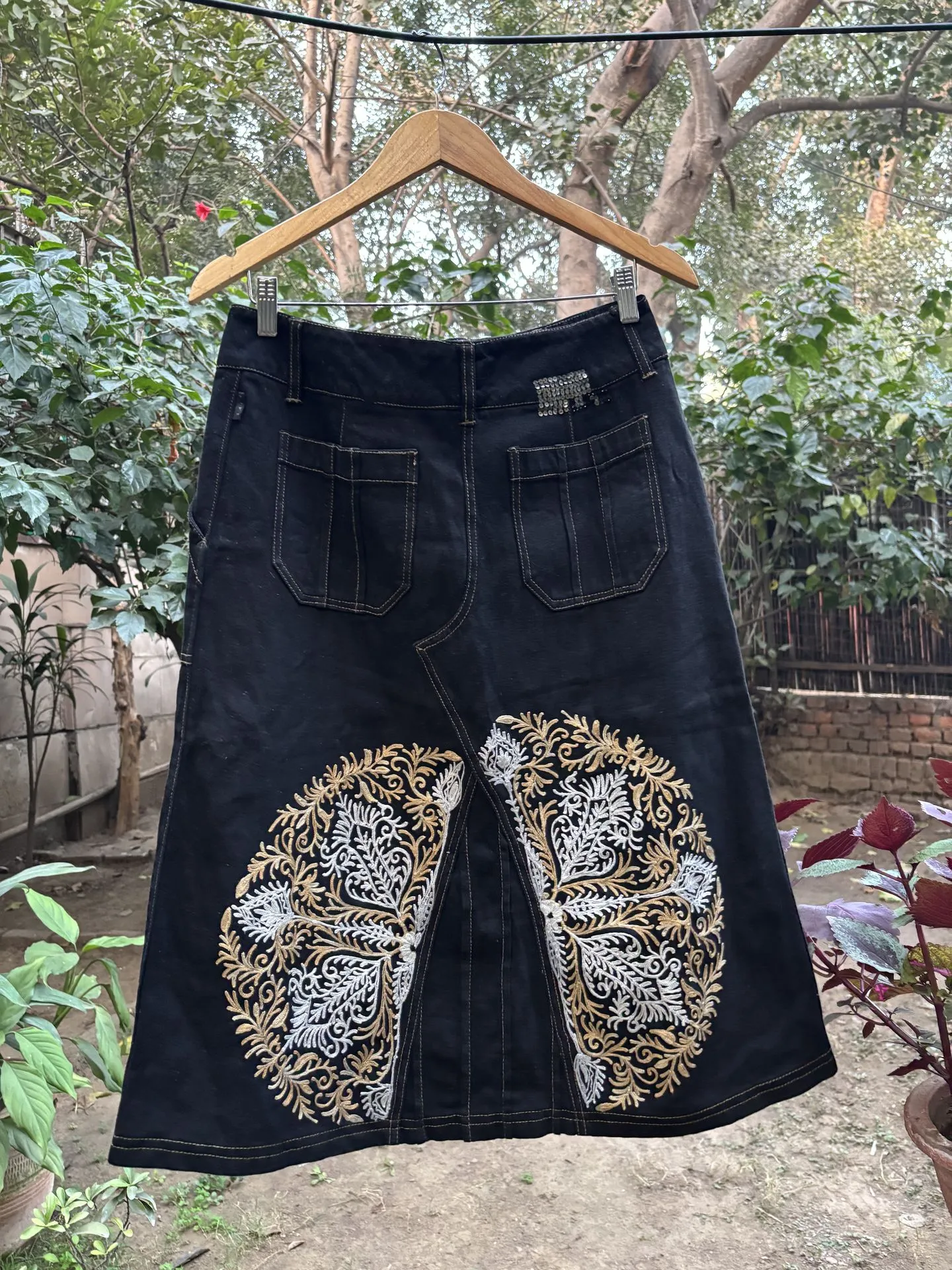 Dil-e-Dusk Skirt