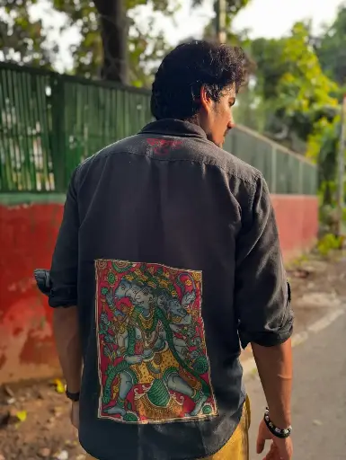 Divine Narrative Shirt-Black
